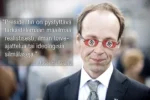 Lainaus Halla-ahon tv-mainoksesta: "Presidentin on pystyttävä tarkastelemaan maailmaa realistisesti, ilman toiveajattelua tai ideologisia silmälaseja." Kuvassa Halla-aho natsi-hakaristi -silmälasit päässään.